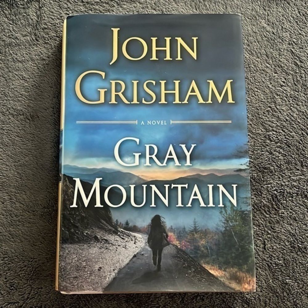 📚Gray Mountain - A Novel by John Grisham